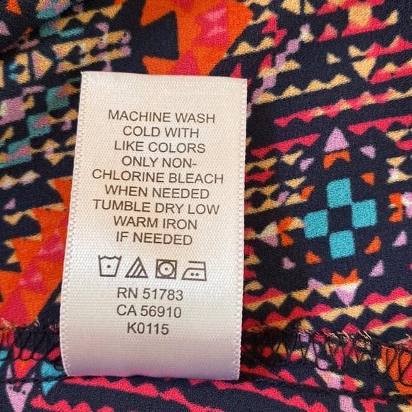 Maurices button up tie front blouse tank - Picture 6 of 6